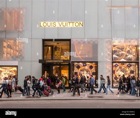 louis vuitton store nyc|louis vuitton nyc store locations.